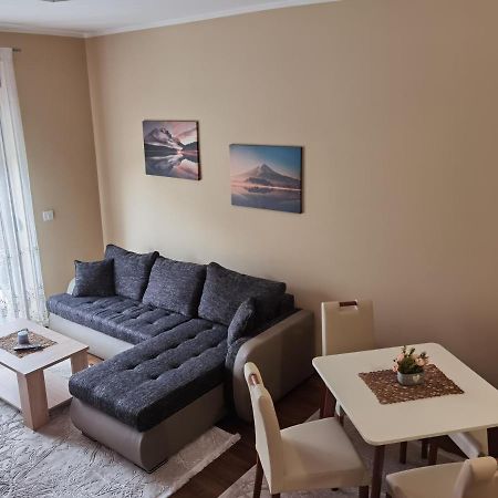 זלאטיבור Apartman Sahara מראה חיצוני תמונה