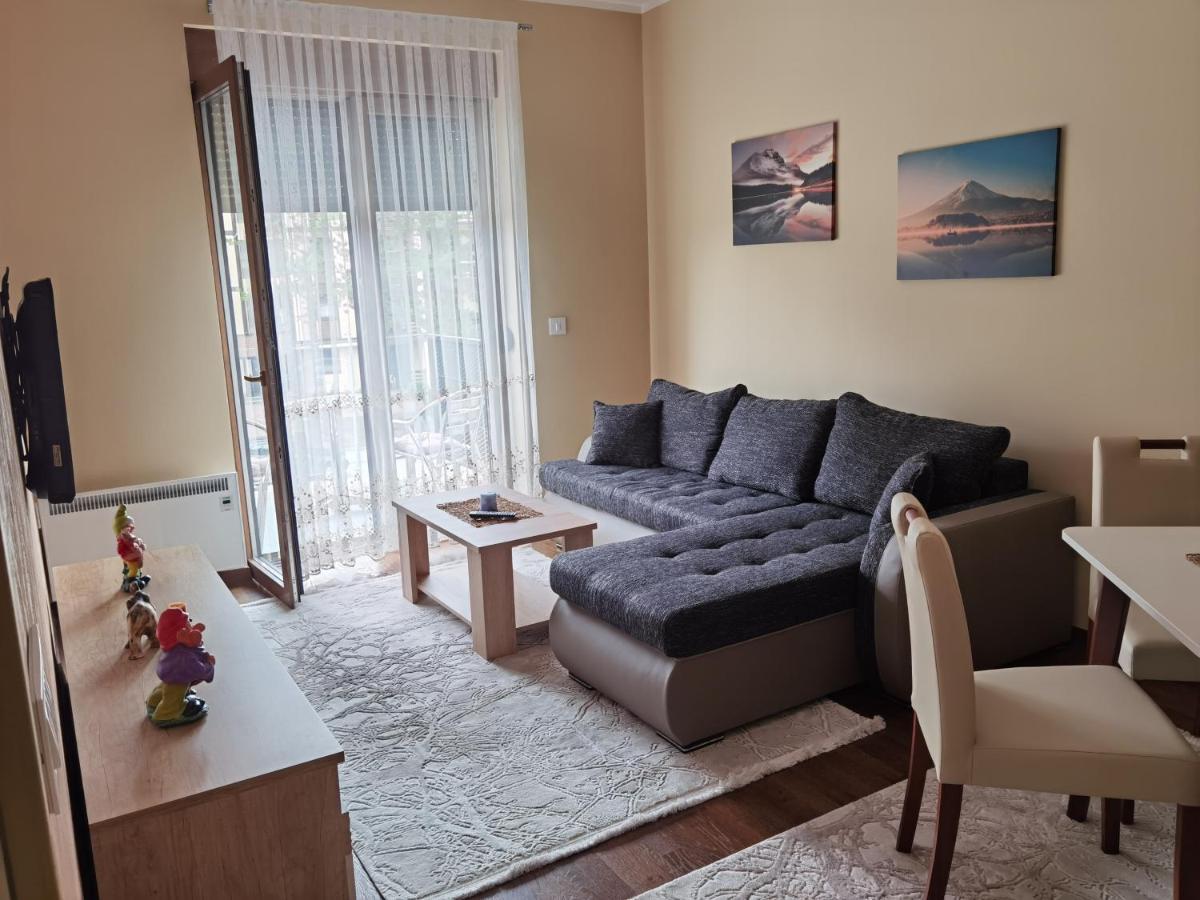 זלאטיבור Apartman Sahara מראה חיצוני תמונה